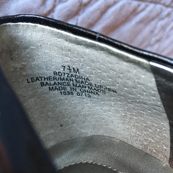 Bandolino Flexible Black Leather Heels Sz 7.5 - Picture 4 of 8